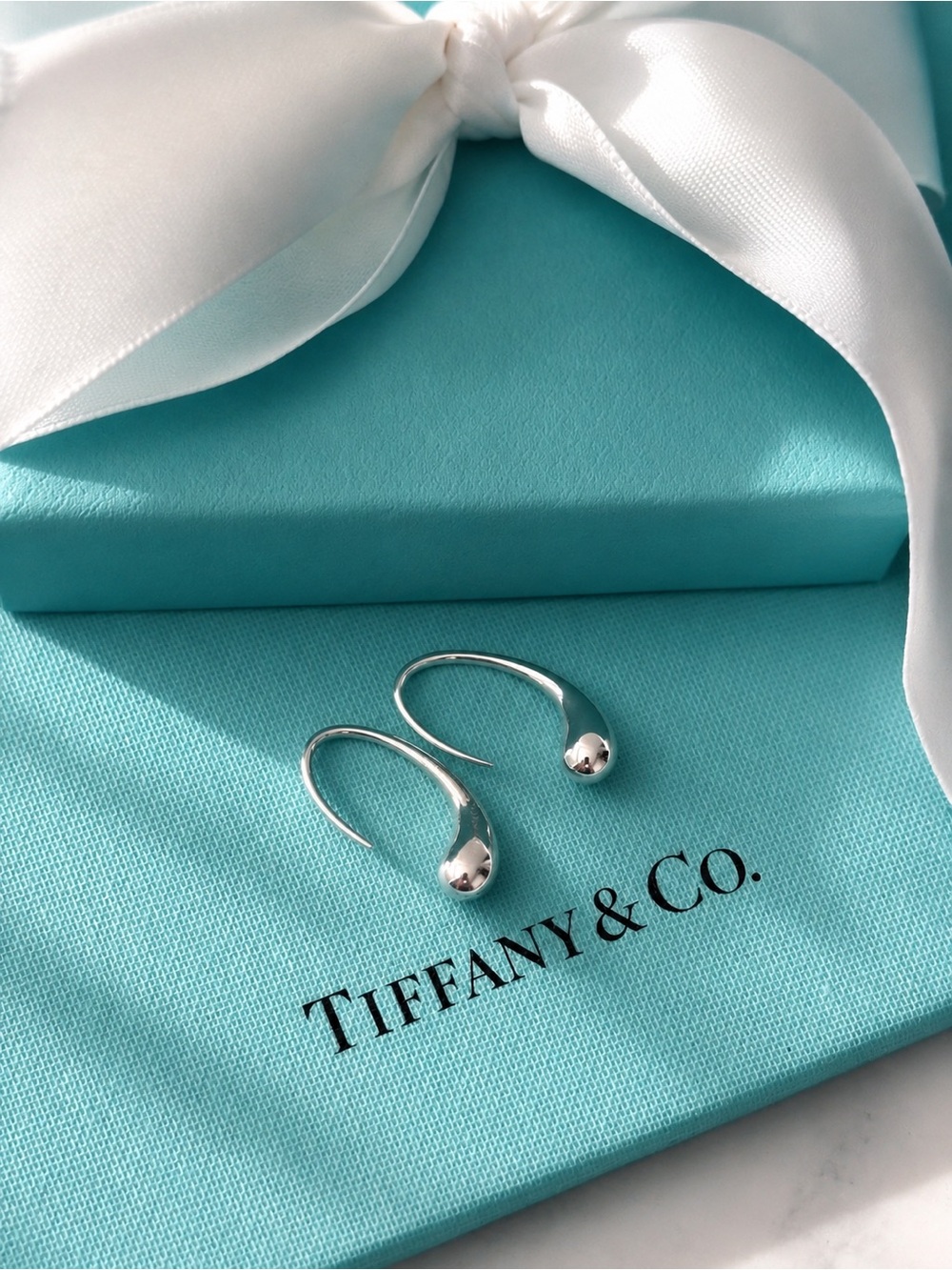 Authentic Tiffany & Co Elsa Peretti Teardrop Earrings + COA